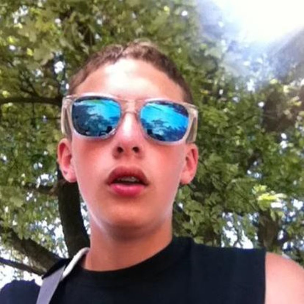 Meet your Posher, Tyler